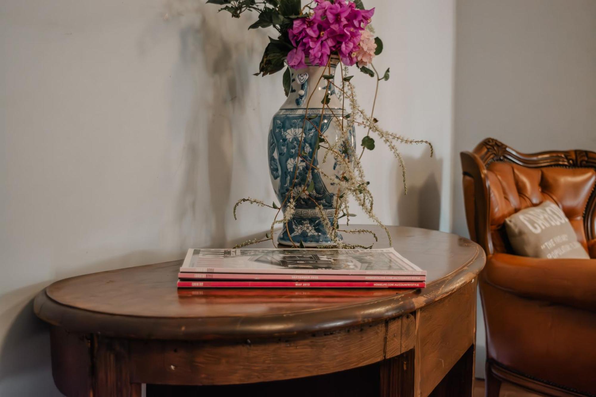 La Cochon Rose Motel Saint Arnaud Bagian luar foto